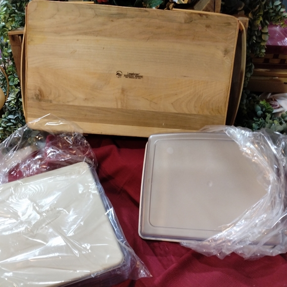 LONGABERGER CHECKERBOARD POTLUCK basket - Picture 5 of 5